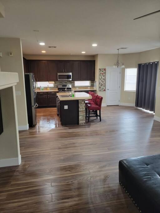 5 Bed- Strip 8Mil, Dwntown 4.5Mi Villa Las Vegas Exterior photo